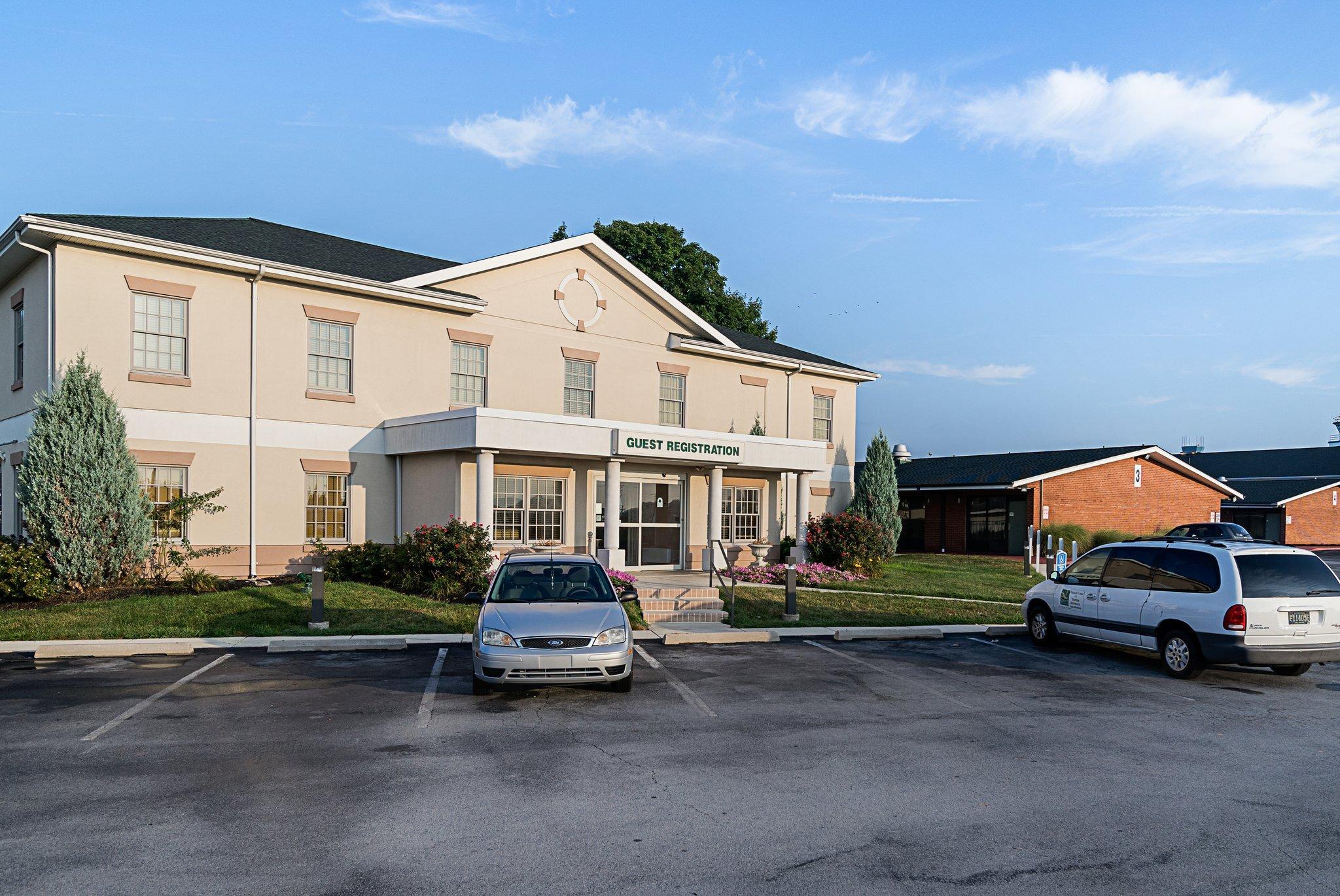 Quality Inn & Suites Skyways New Castle Exterior foto